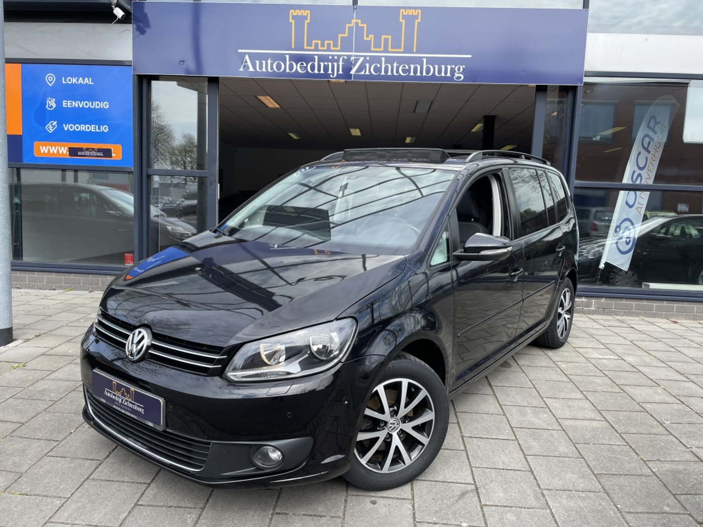 Volkswagen Touran 1.4 TSI Highline 2010 - voorkant