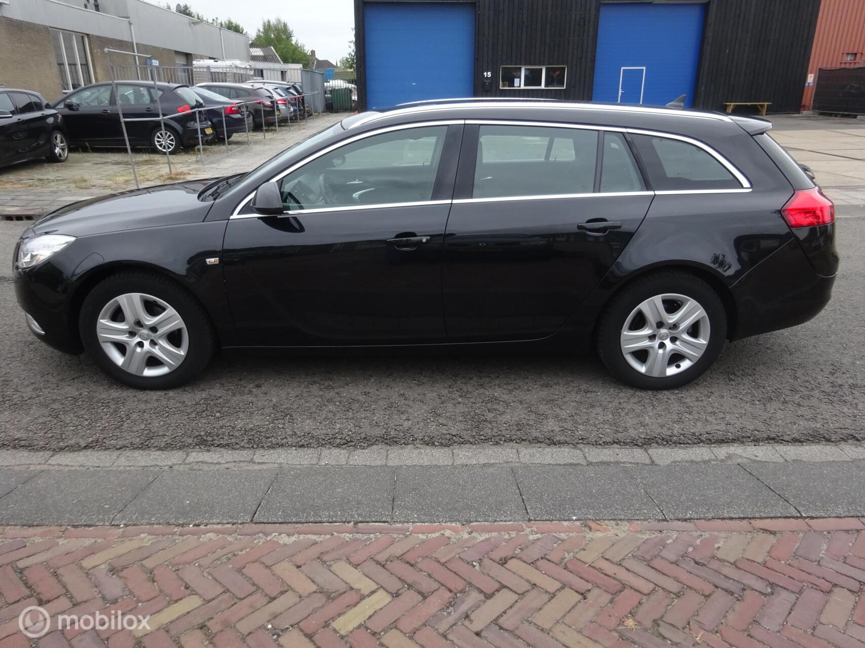 Foto van Opel Insignia Sports Tourer SW