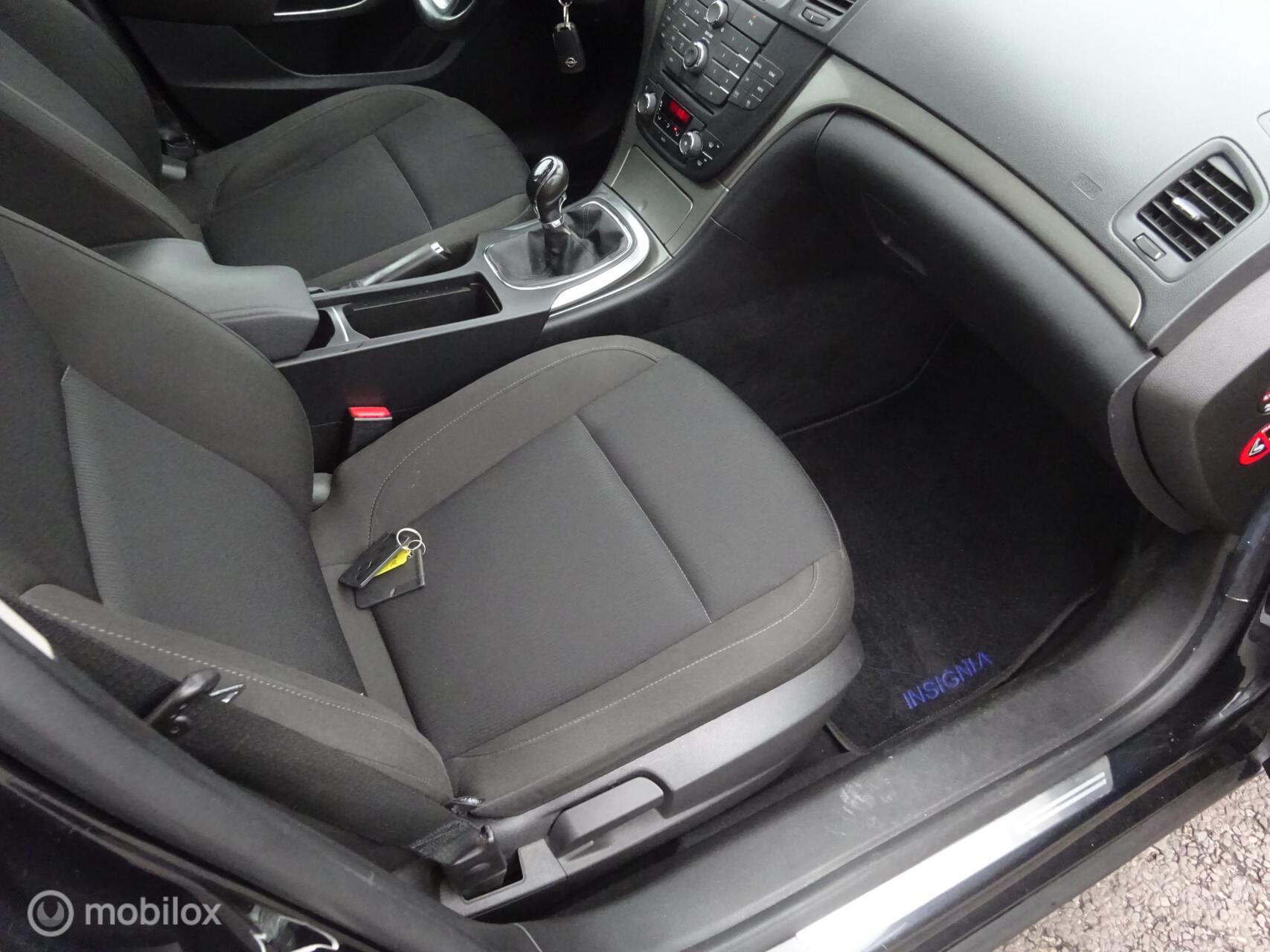 Foto van Opel Insignia Sports Tourer SW