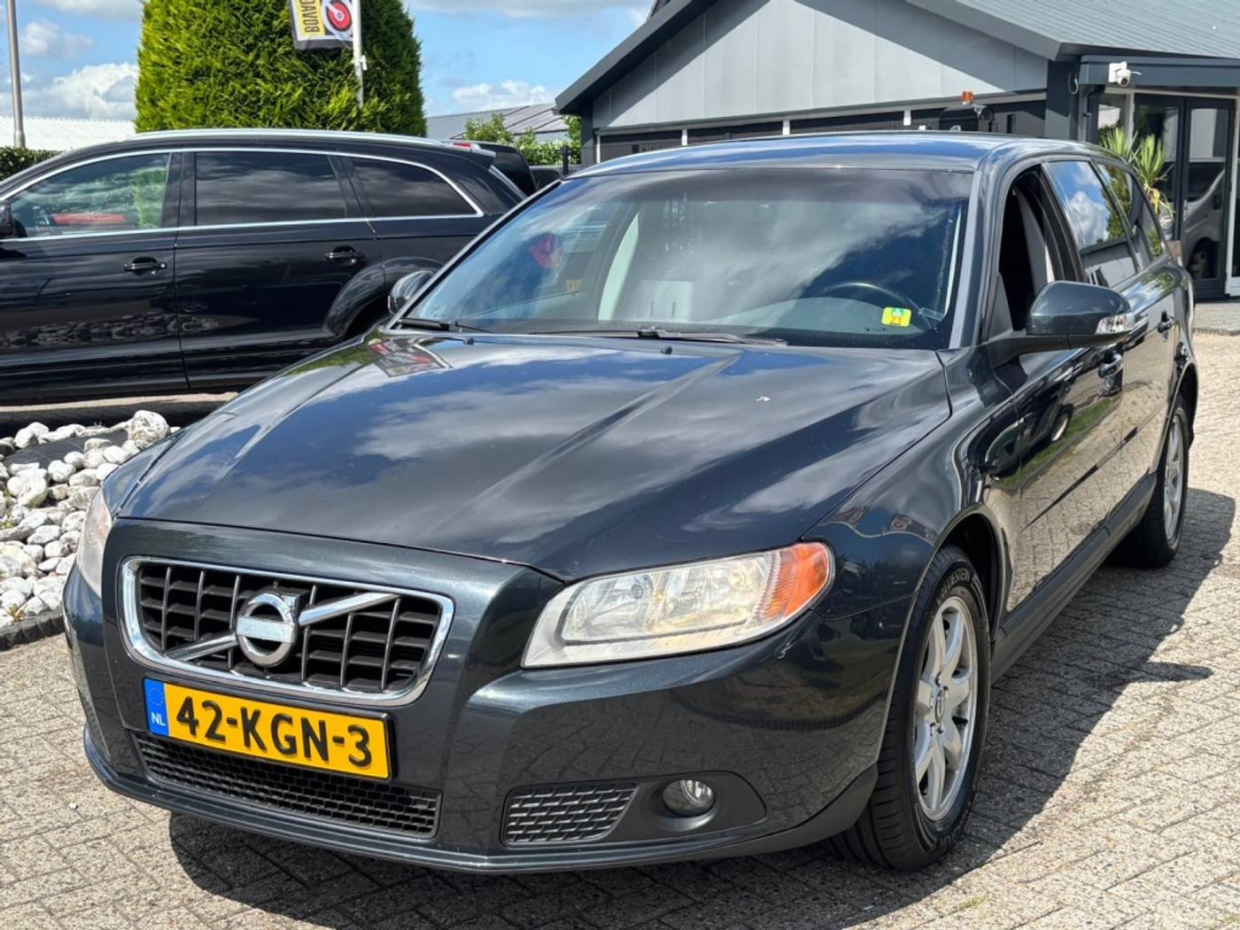 Volvo V70 2.0 Benzine Limited Edition 2009 Navigatie Handgeschakeld 2009 - voorkant