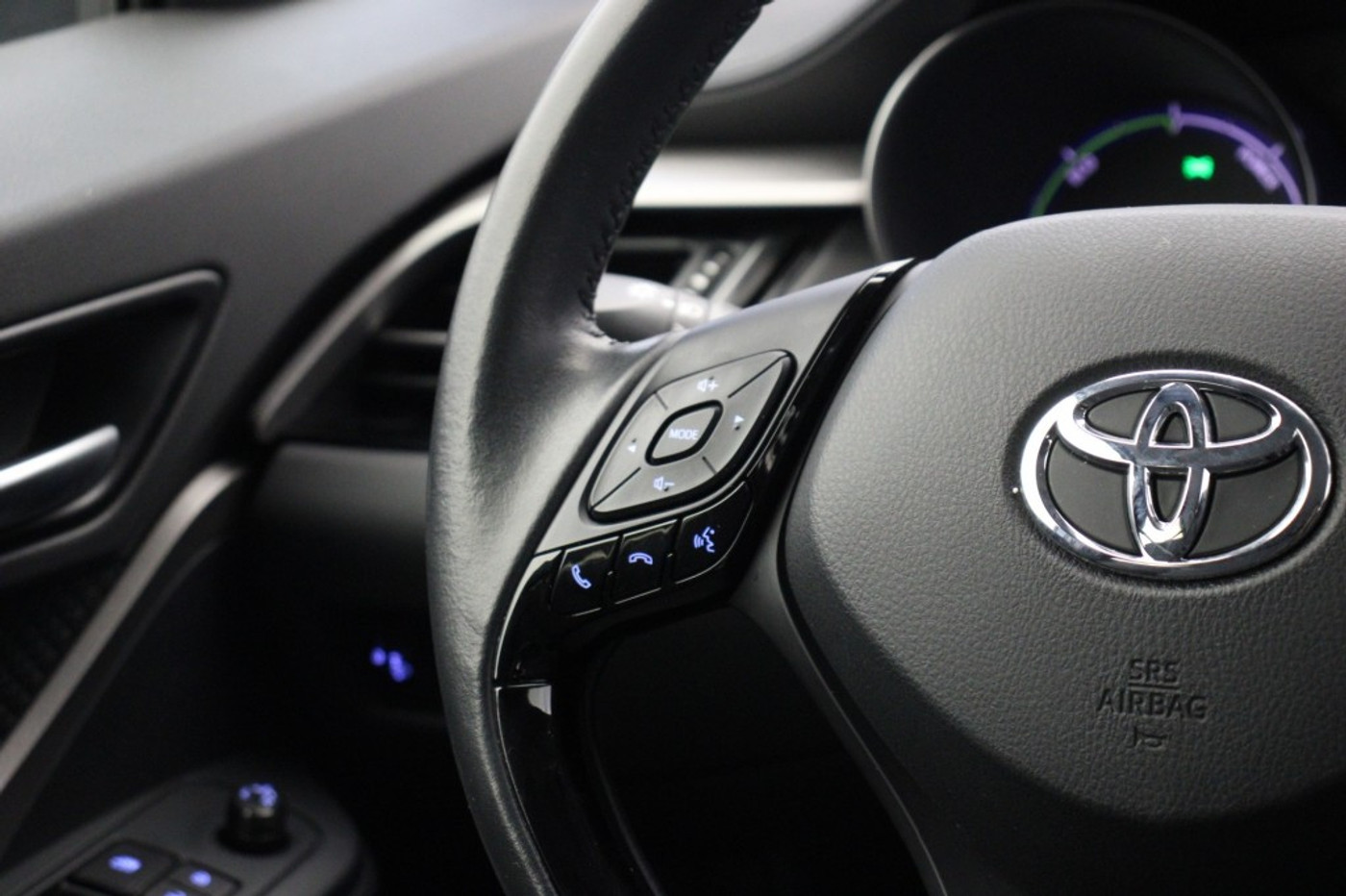 Foto van Toyota Toyota C-hr