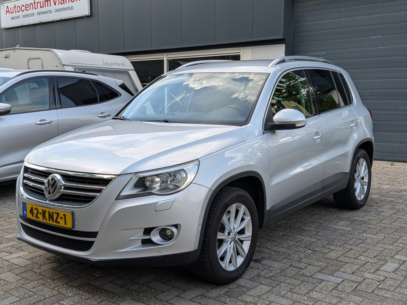 Volkswagen Tiguan 1.4 TSI Sport & Style 4Motion 2010 - voorkant