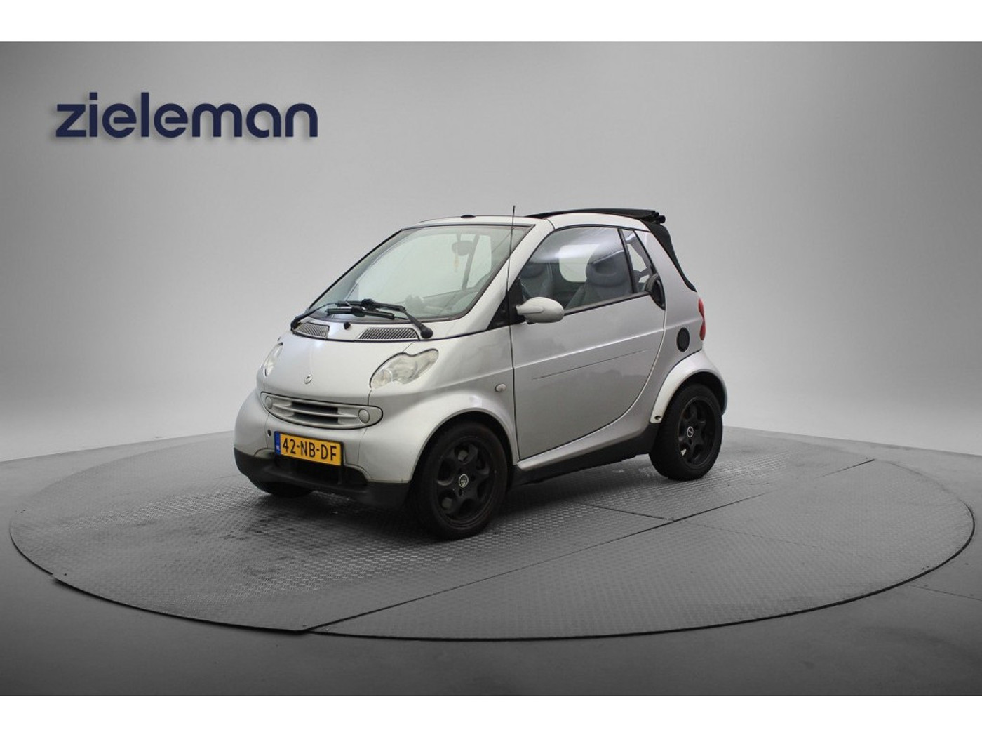 Foto van Smart Cabrio