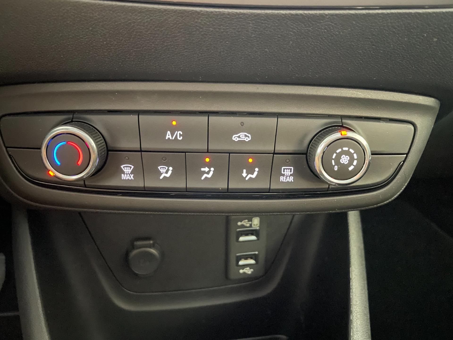 Foto van Opel Crossland X