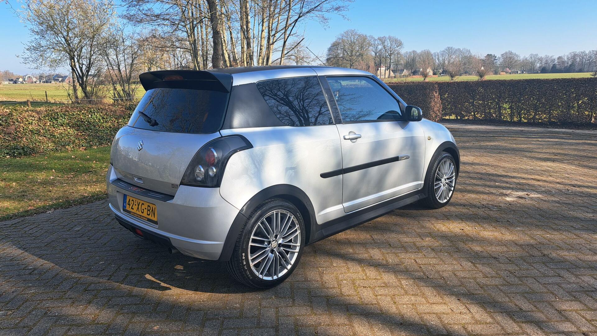 Foto van Suzuki Swift