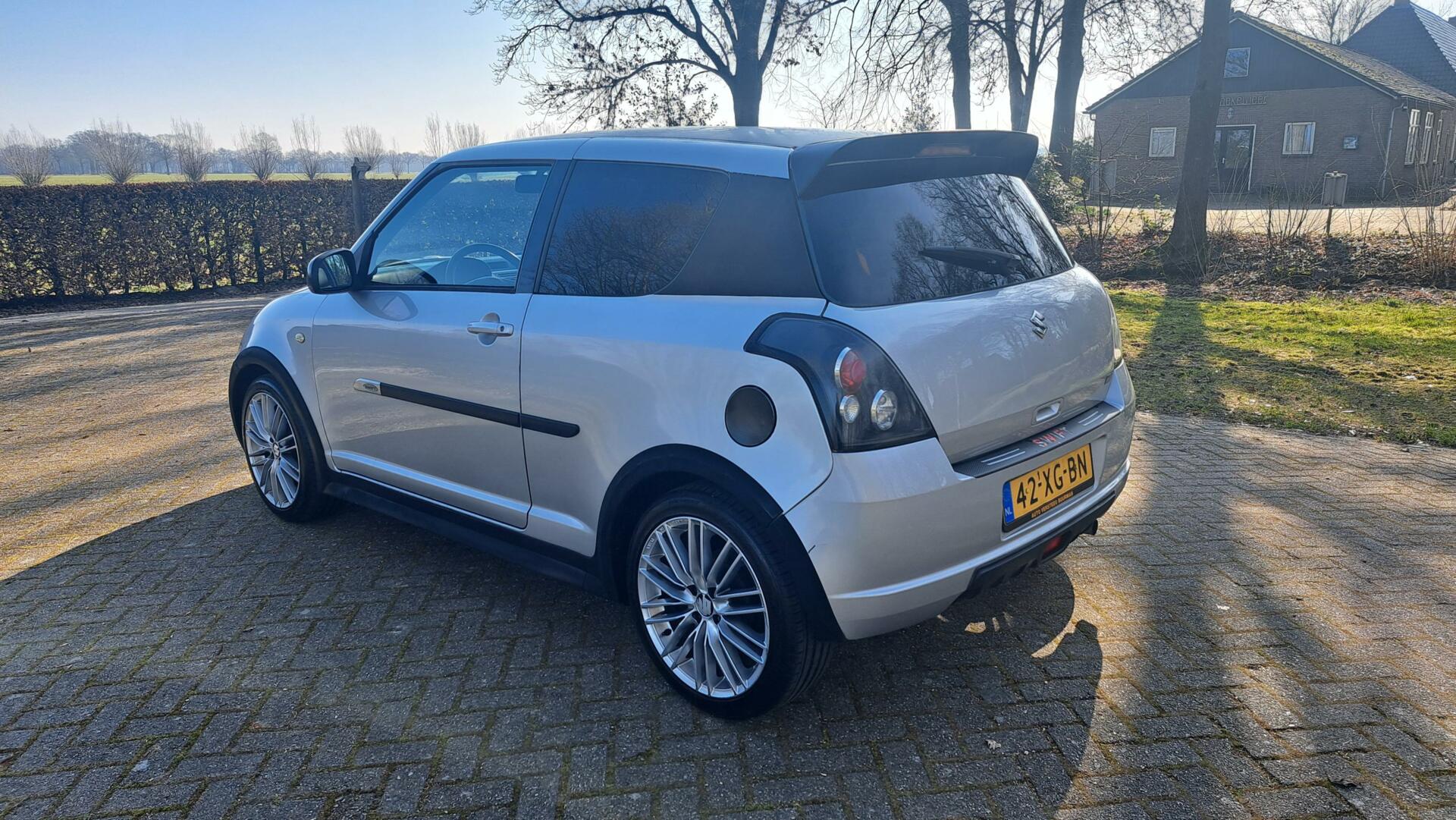 Foto van Suzuki Swift