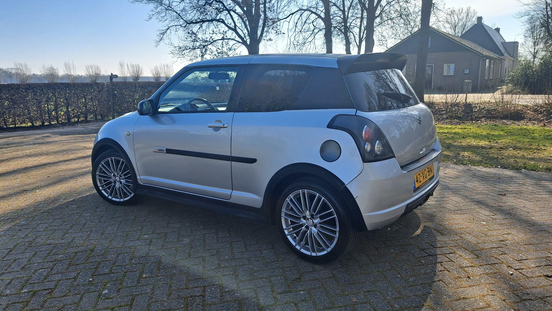 Foto van Suzuki Swift