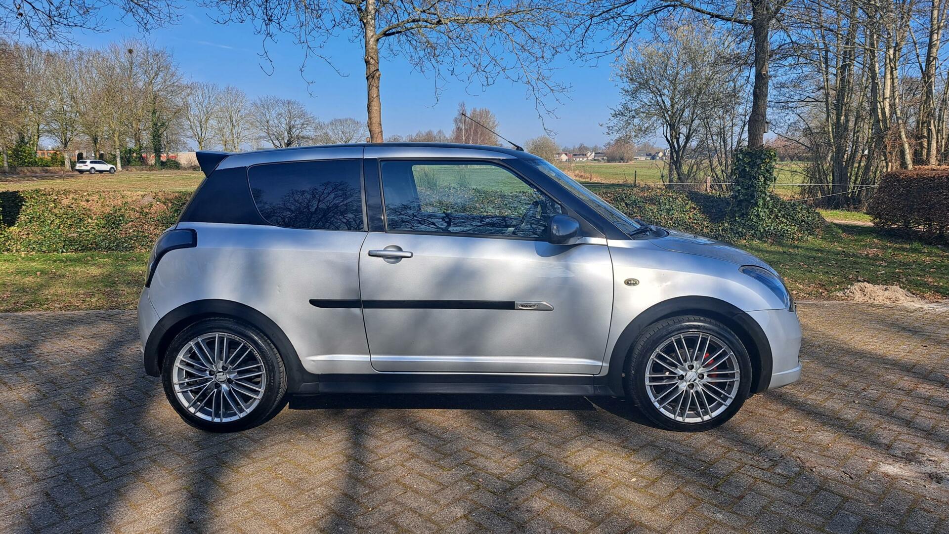 Foto van Suzuki Swift