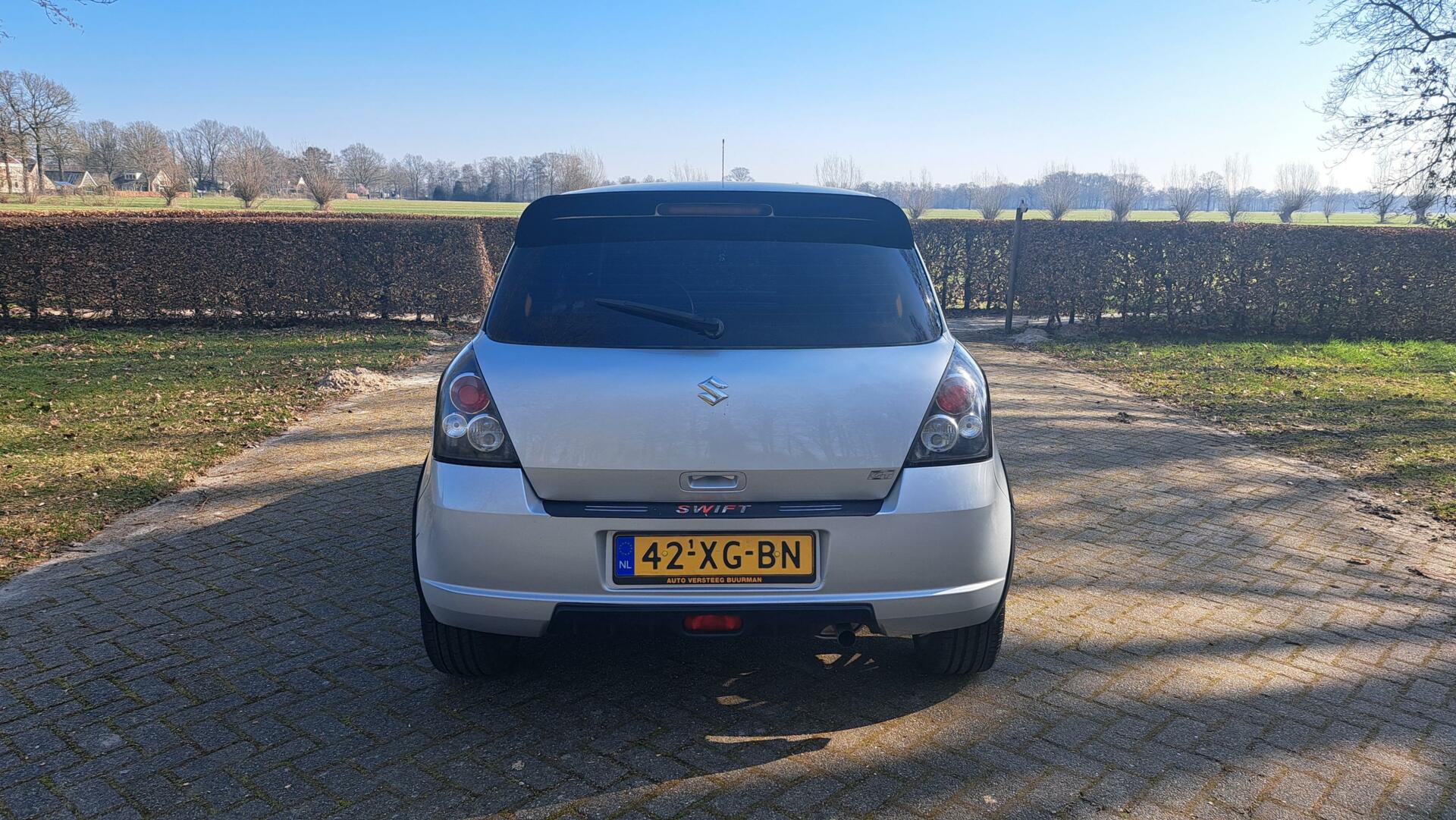 Foto van Suzuki Swift