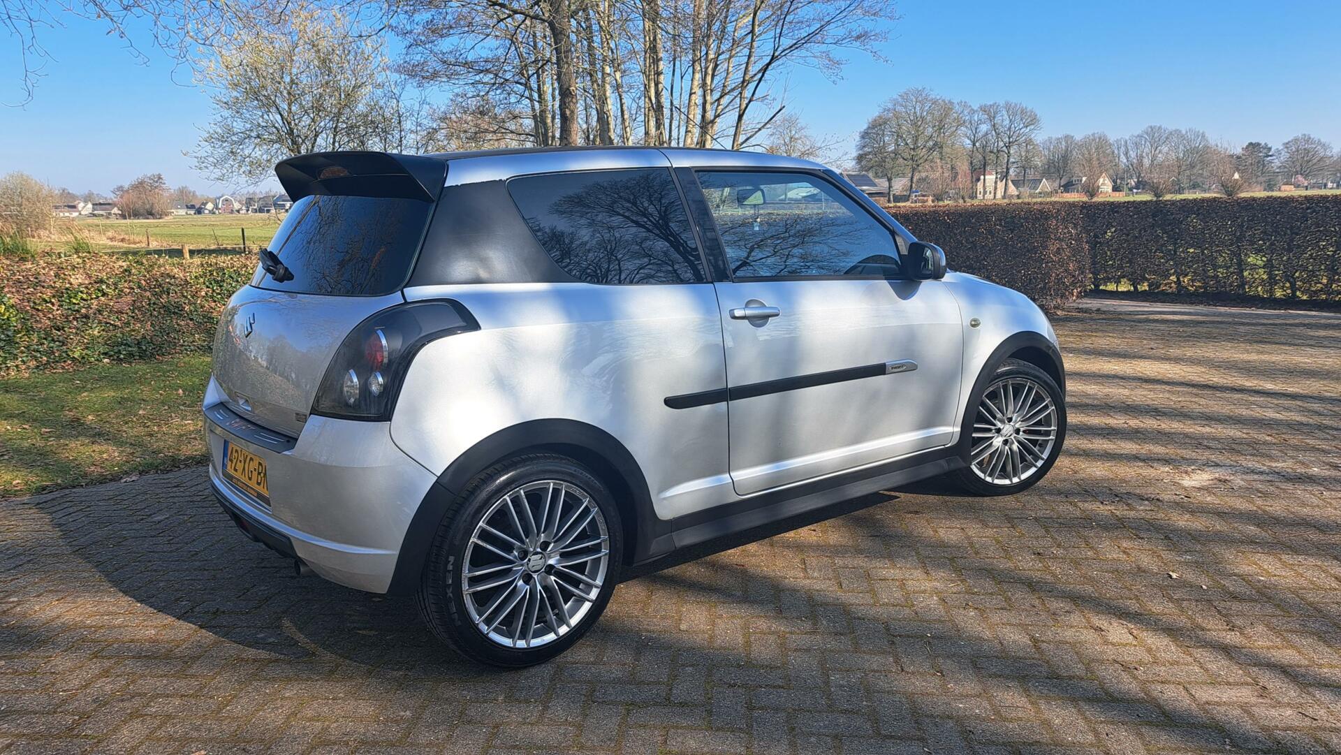 Foto van Suzuki Swift
