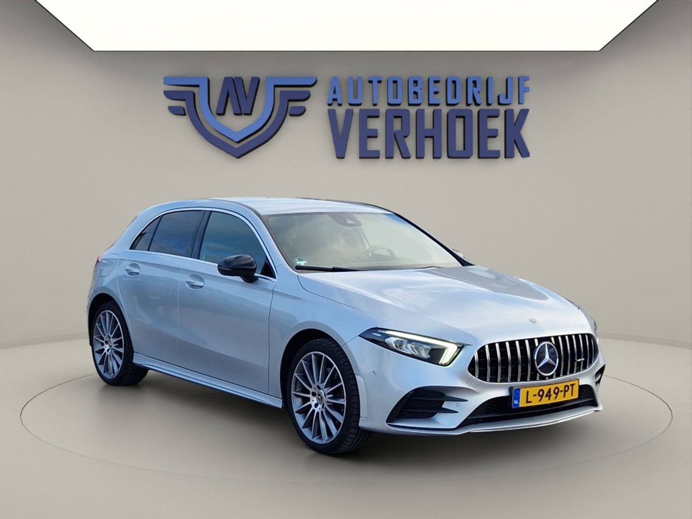 Mercedes-Benz A-klasse 250 e Premium Plus 2020 - voorkant