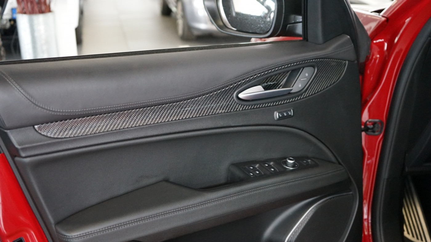 Foto van Alfa Romeo Stelvio Quadrifoglio