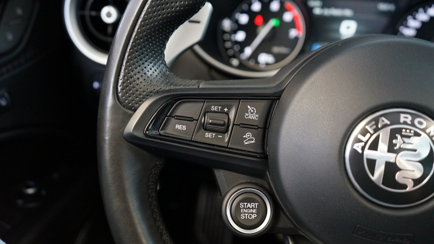 Foto van Alfa Romeo Stelvio Quadrifoglio