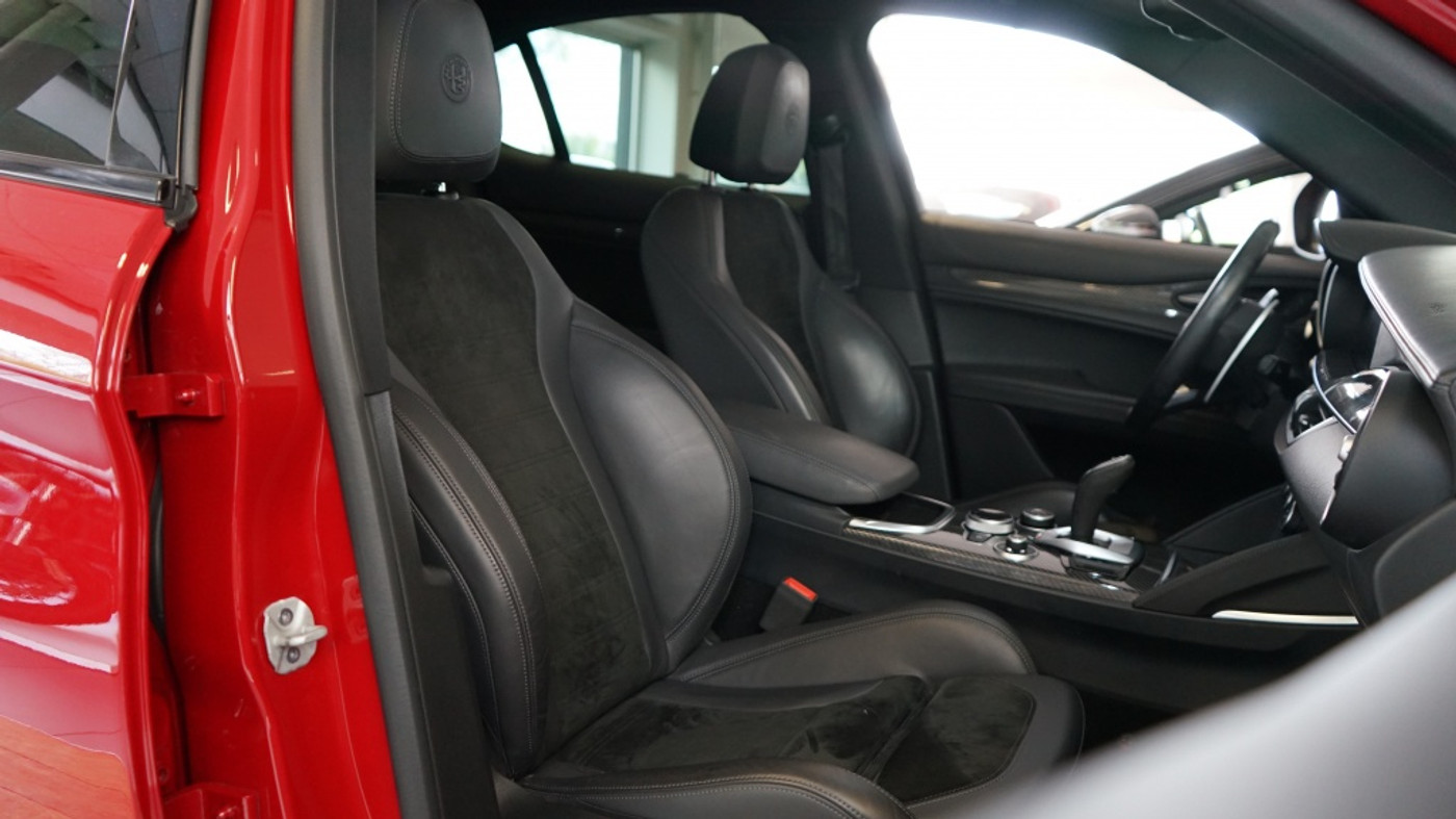 Foto van Alfa Romeo Stelvio Quadrifoglio