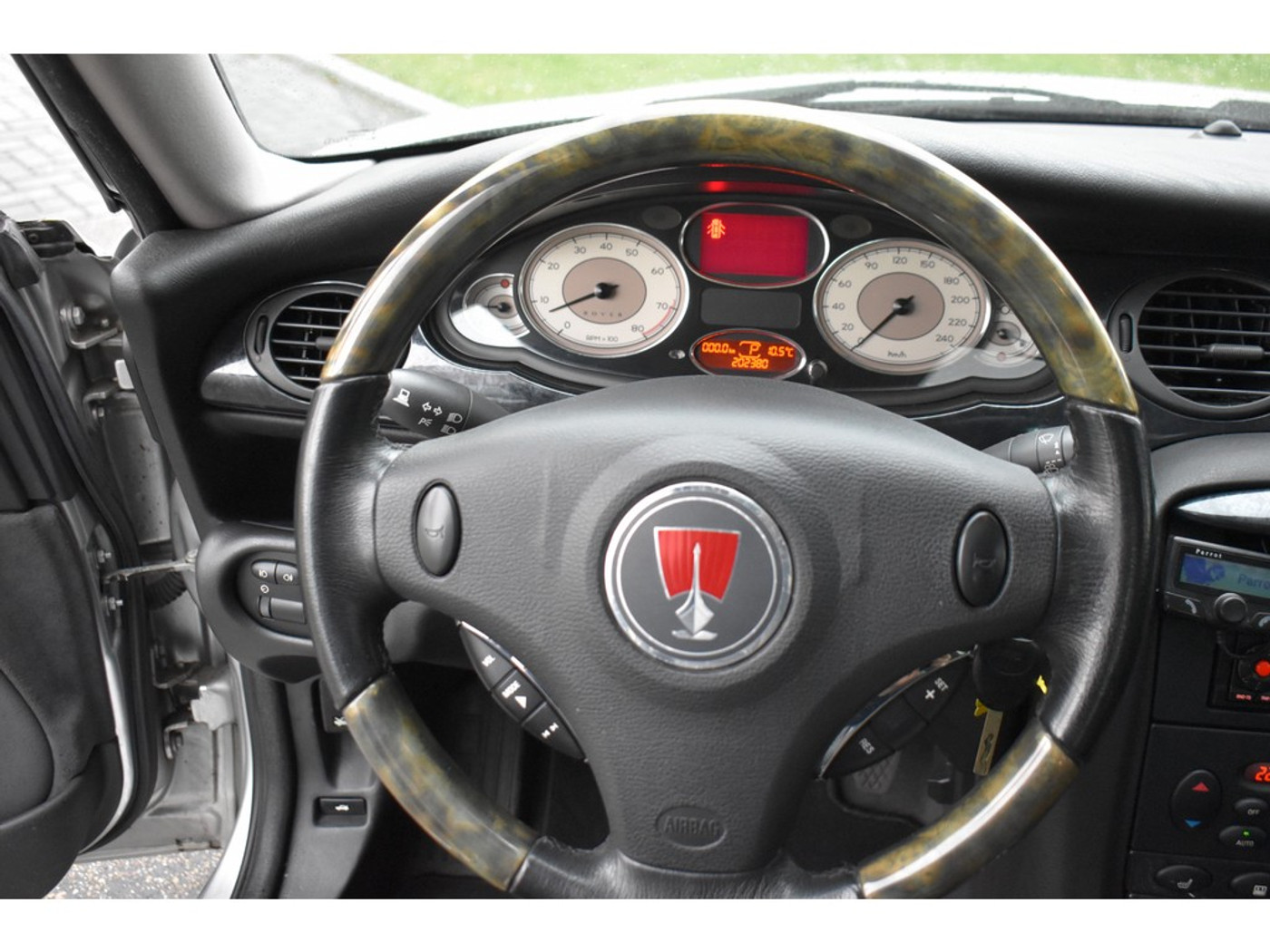 Foto van Rover Rover 75