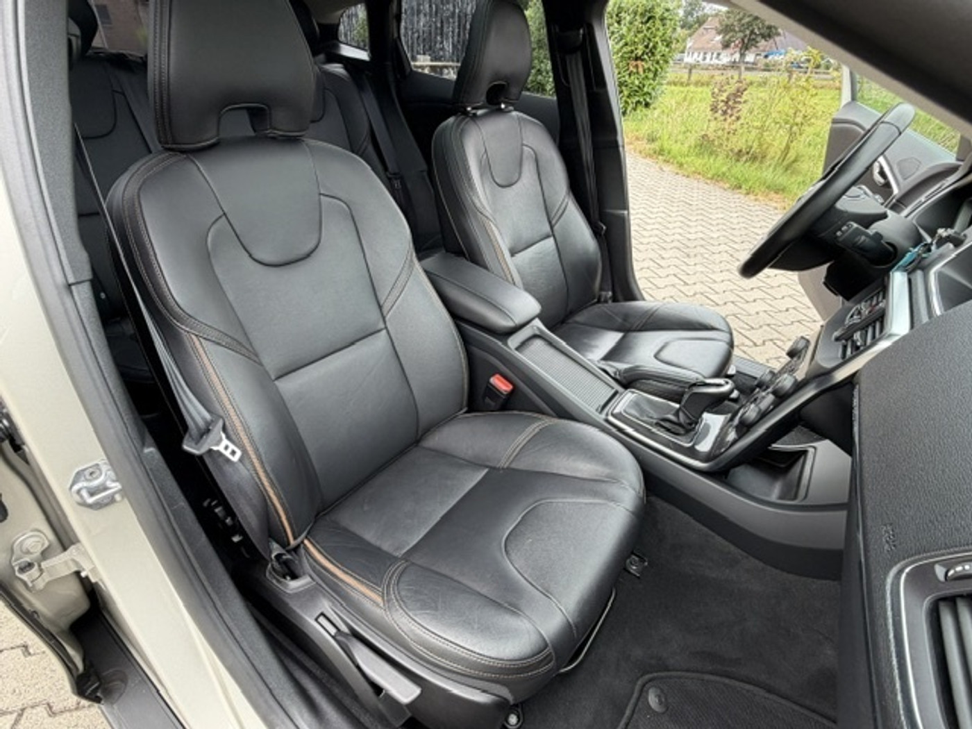 Foto van Volvo V40 Cross Country