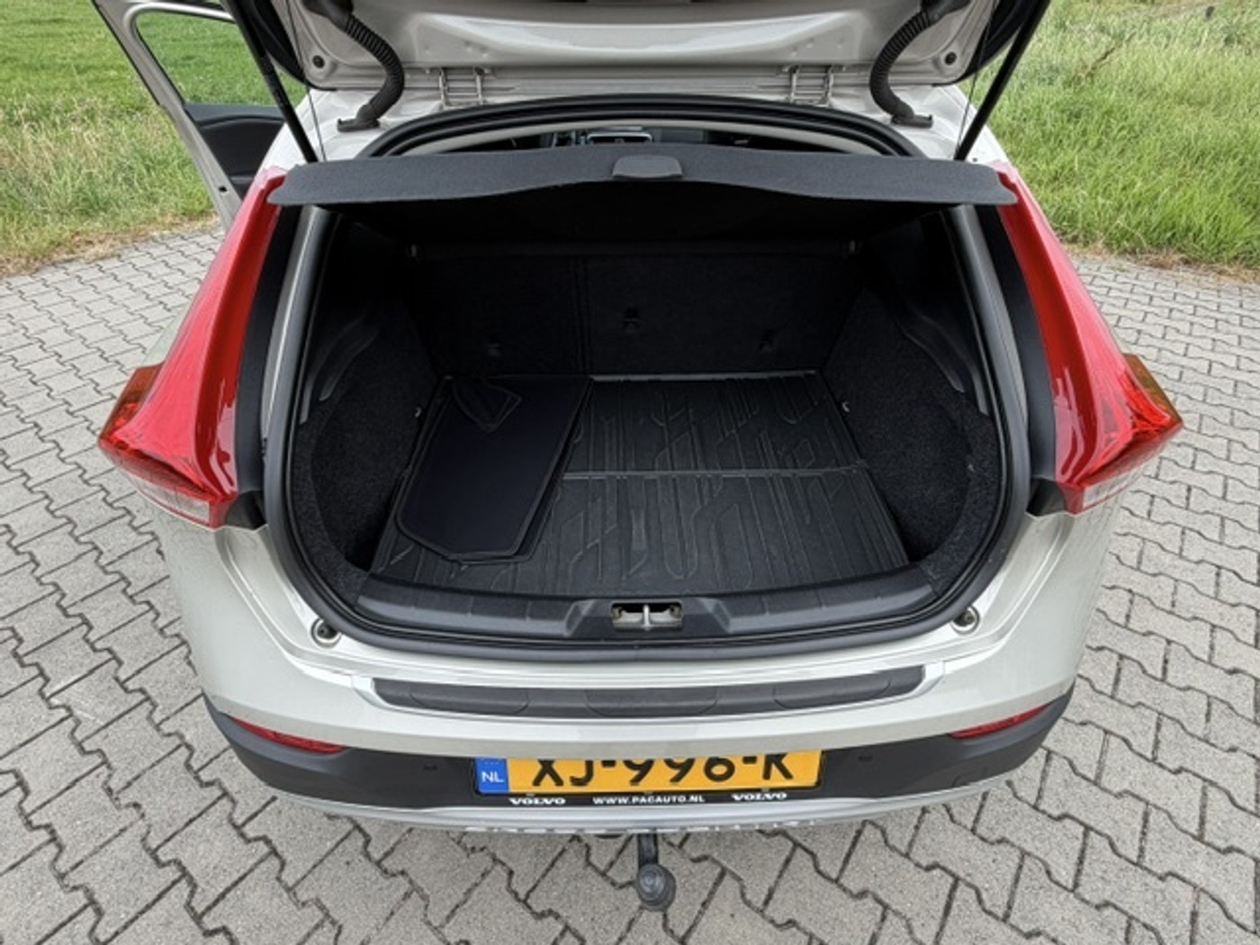 Foto van Volvo V40 Cross Country