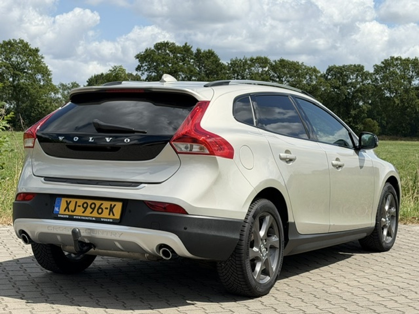 Foto van Volvo V40 Cross Country