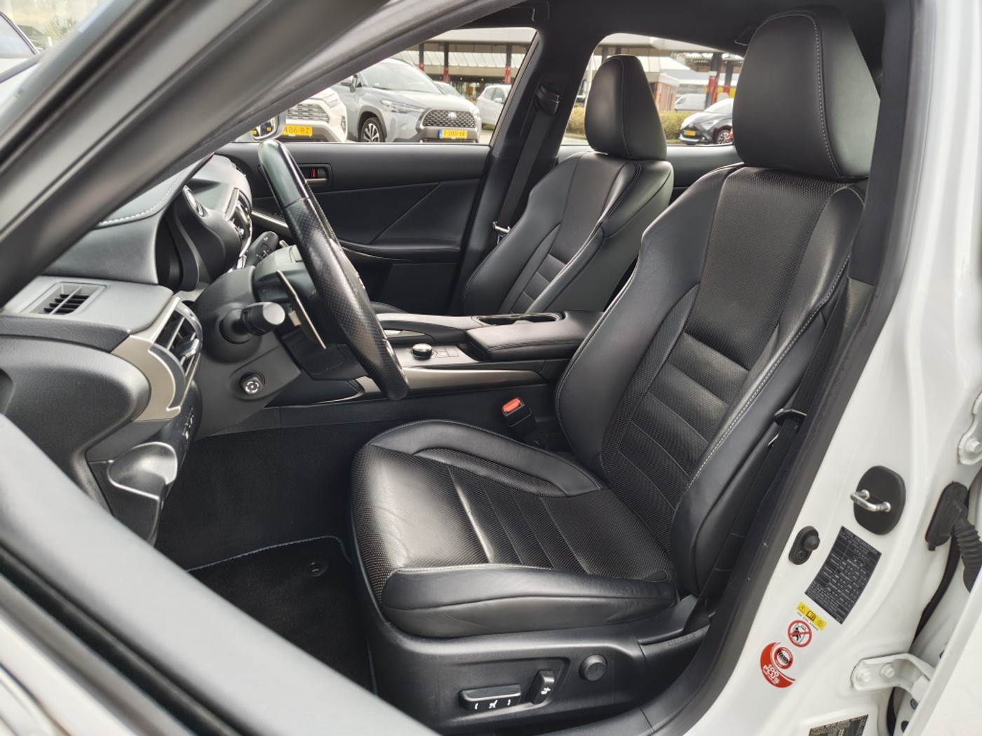 Foto van Lexus Is
