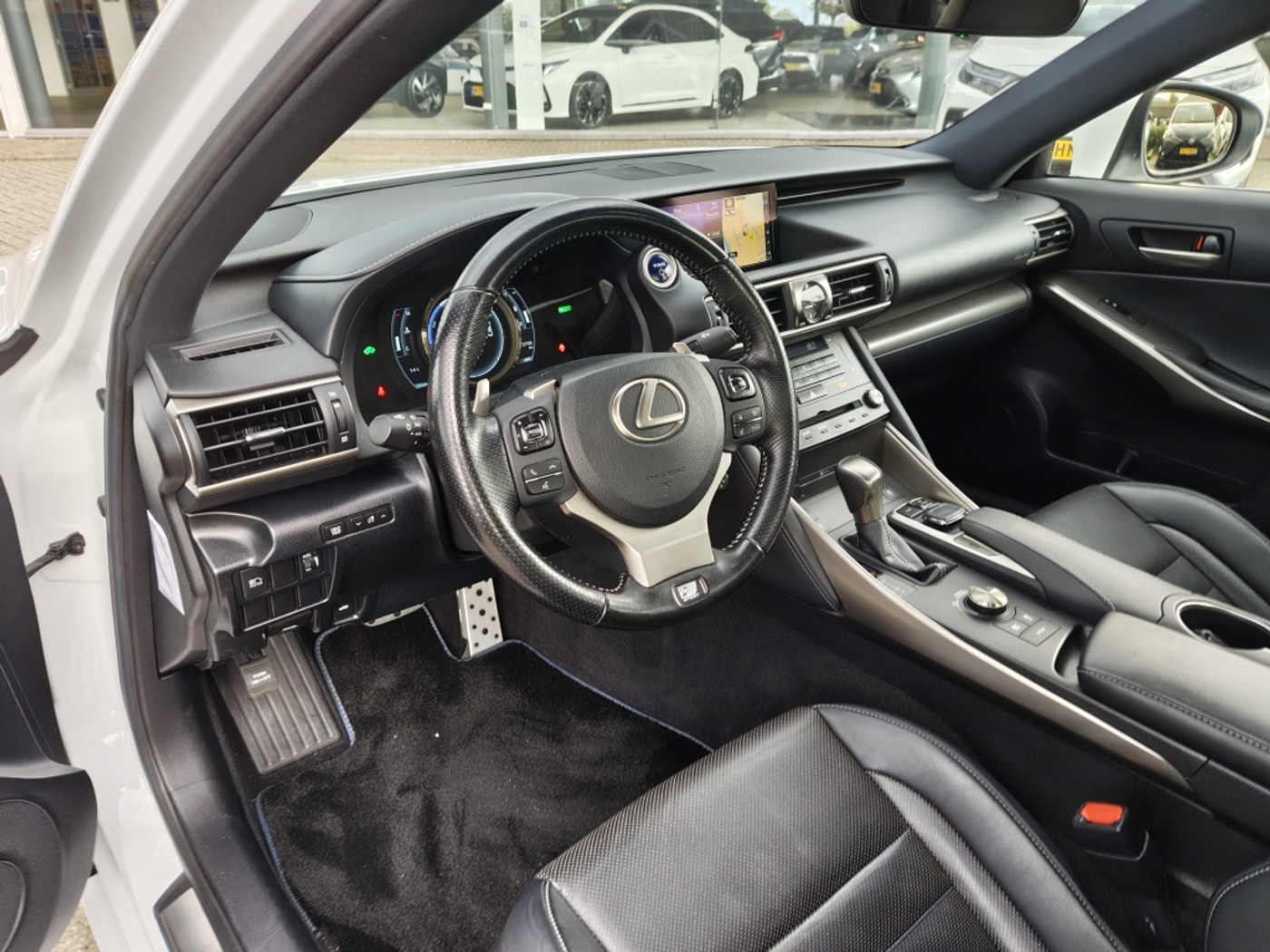 Foto van Lexus Is