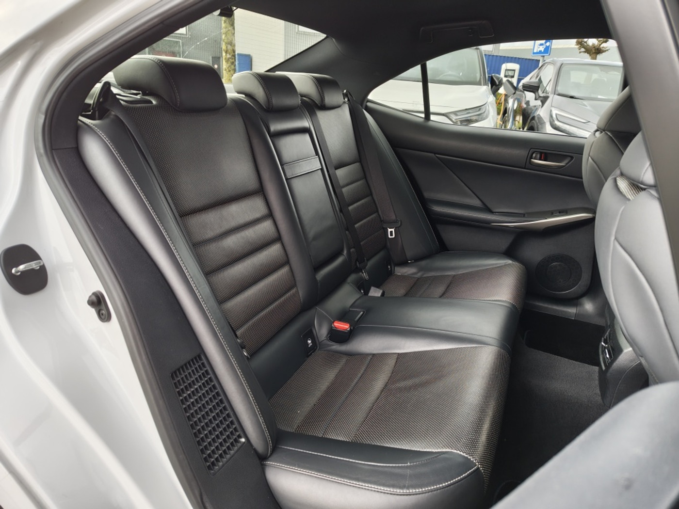 Foto van Lexus Is