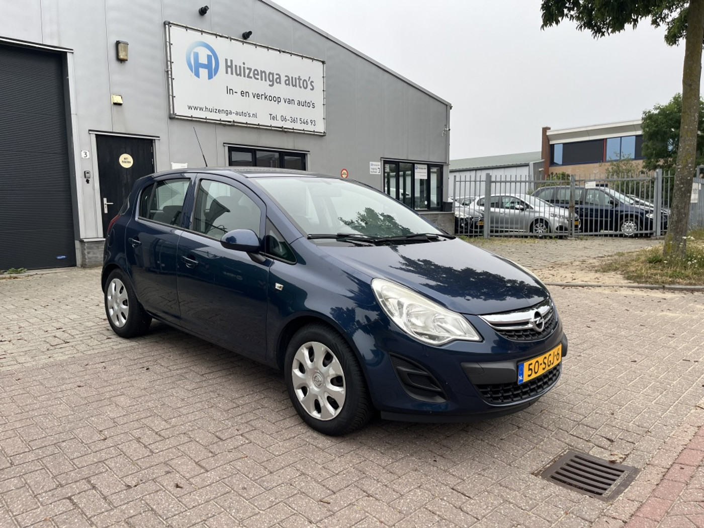 Opel Corsa 1.0-12V Edition|5DRS| EURO5| met APK!! 2011 - voorkant