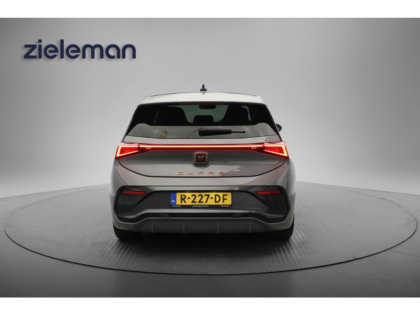Foto van Cupra Born