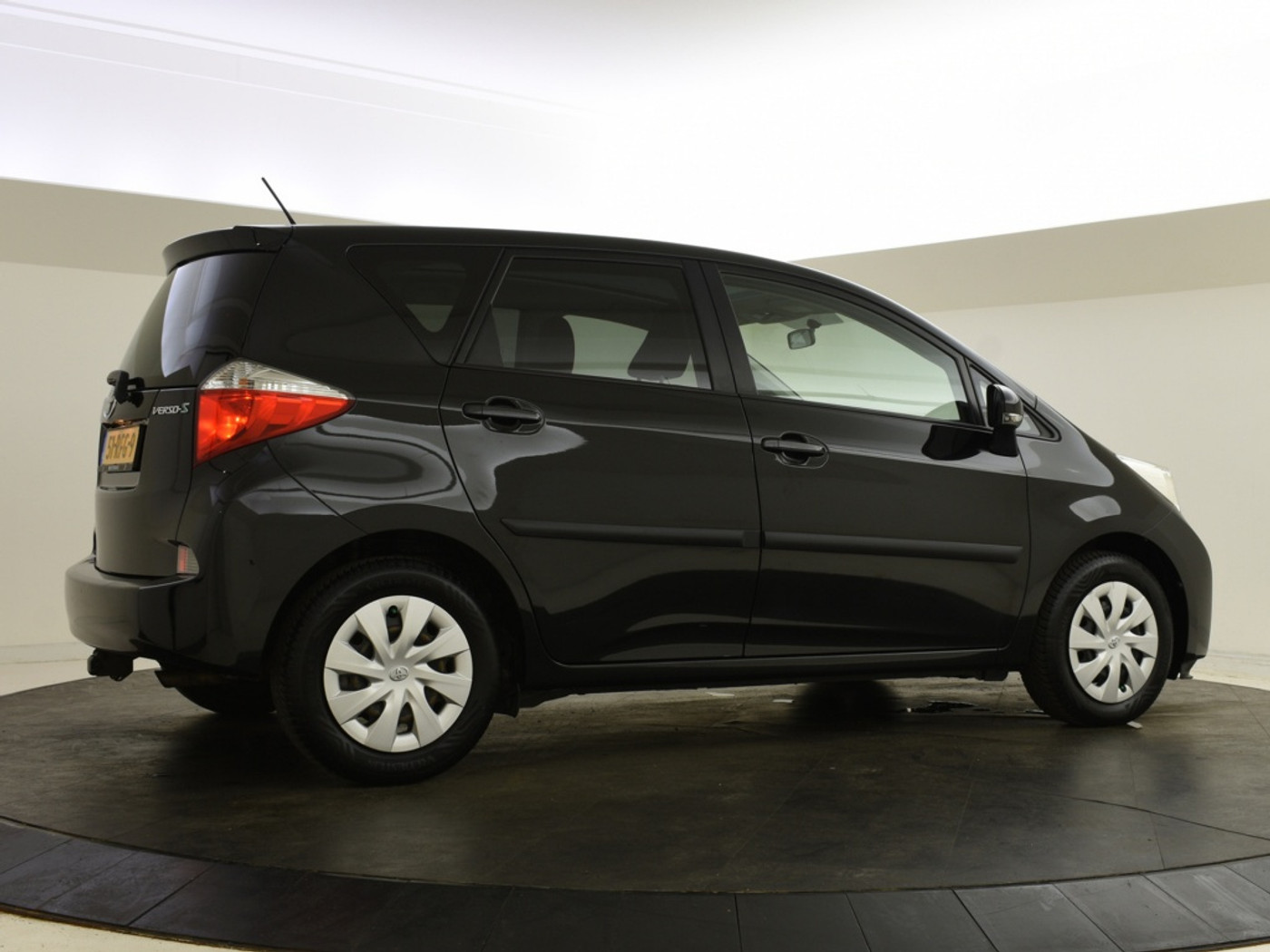 Foto van Toyota Toyota Verso-s