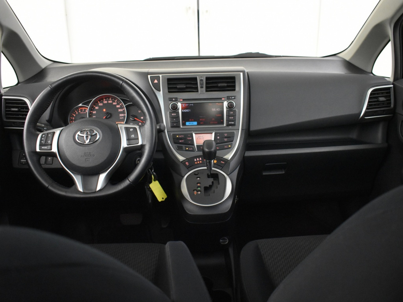 Foto van Toyota Toyota Verso-s