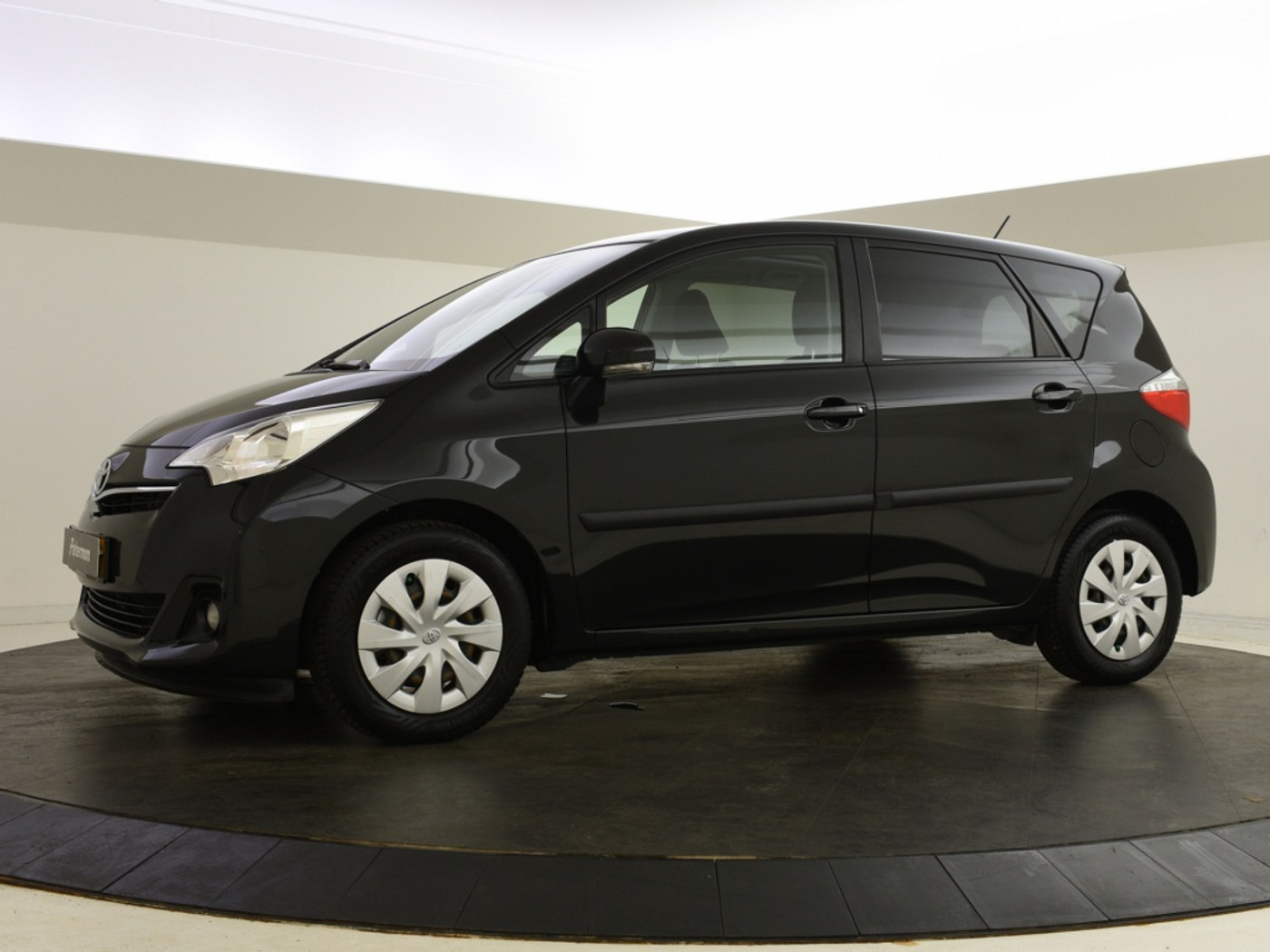 Foto van Toyota Toyota Verso-s