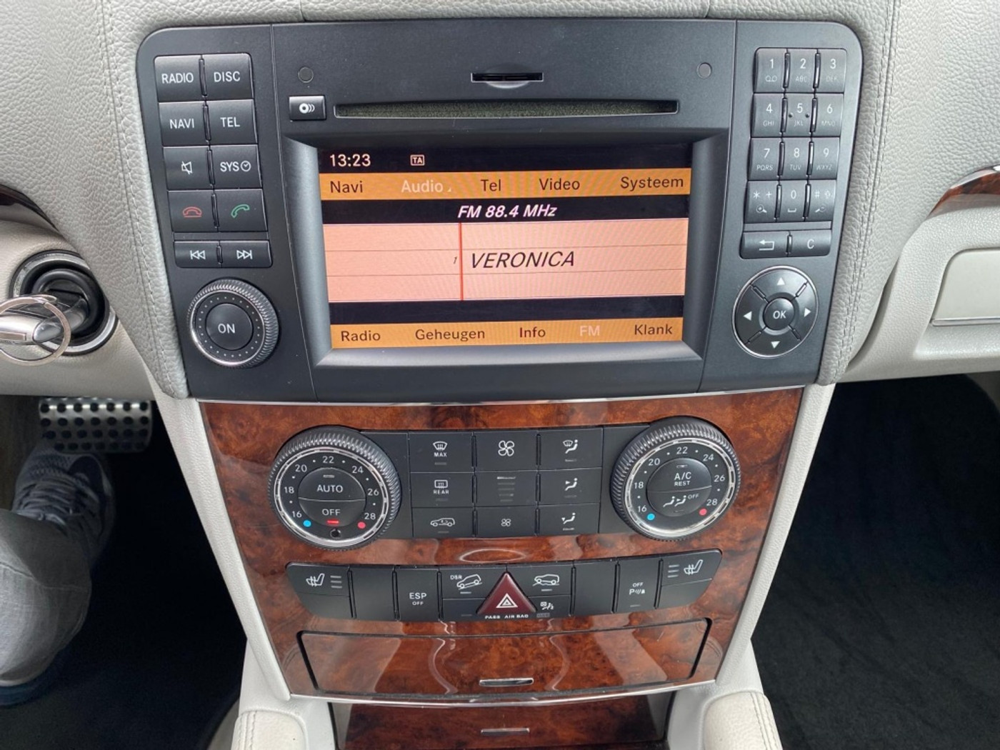 Foto van Mercedes-Benz ML 350 4Matic