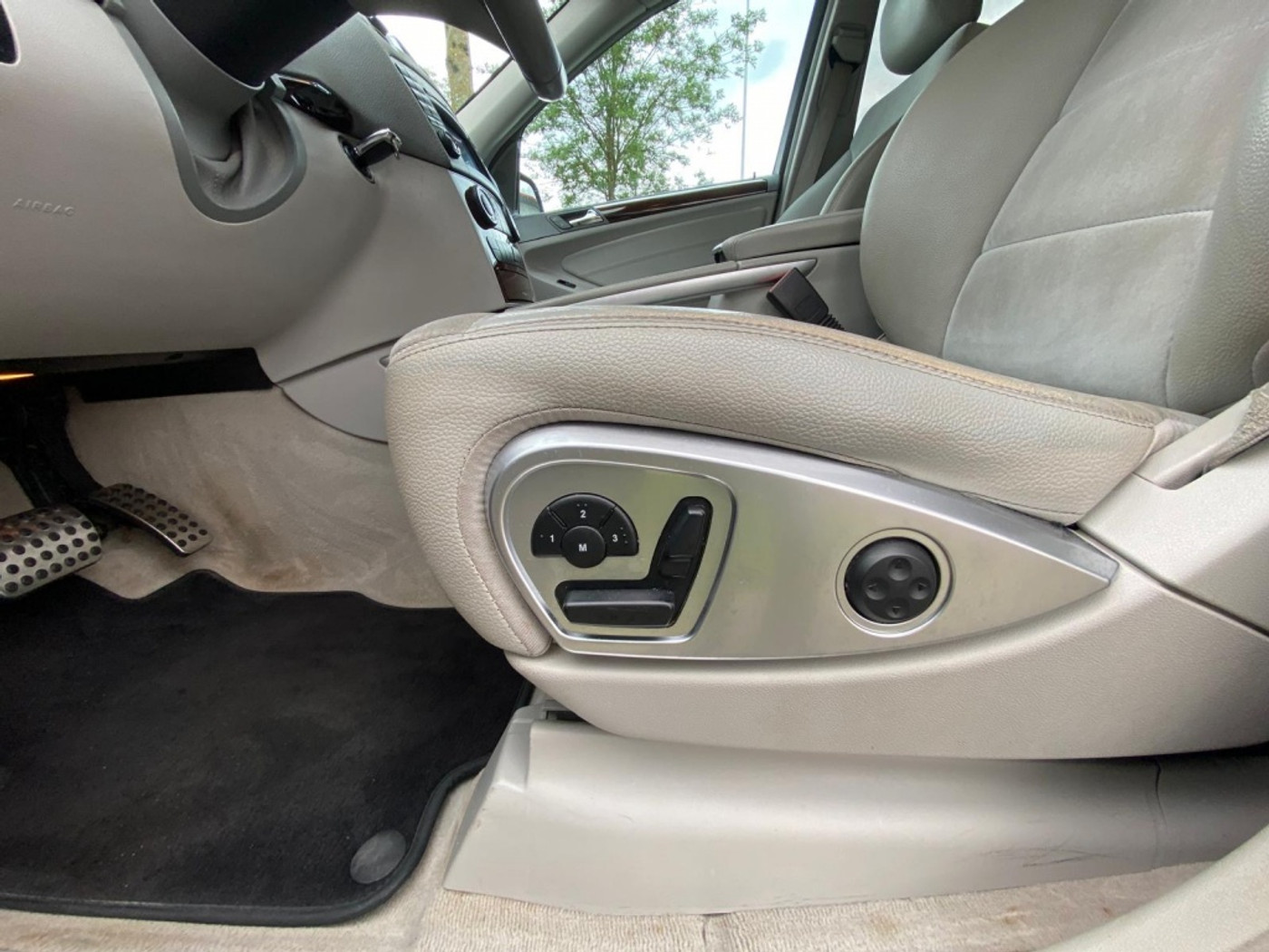 Foto van Mercedes-Benz ML 350 4Matic
