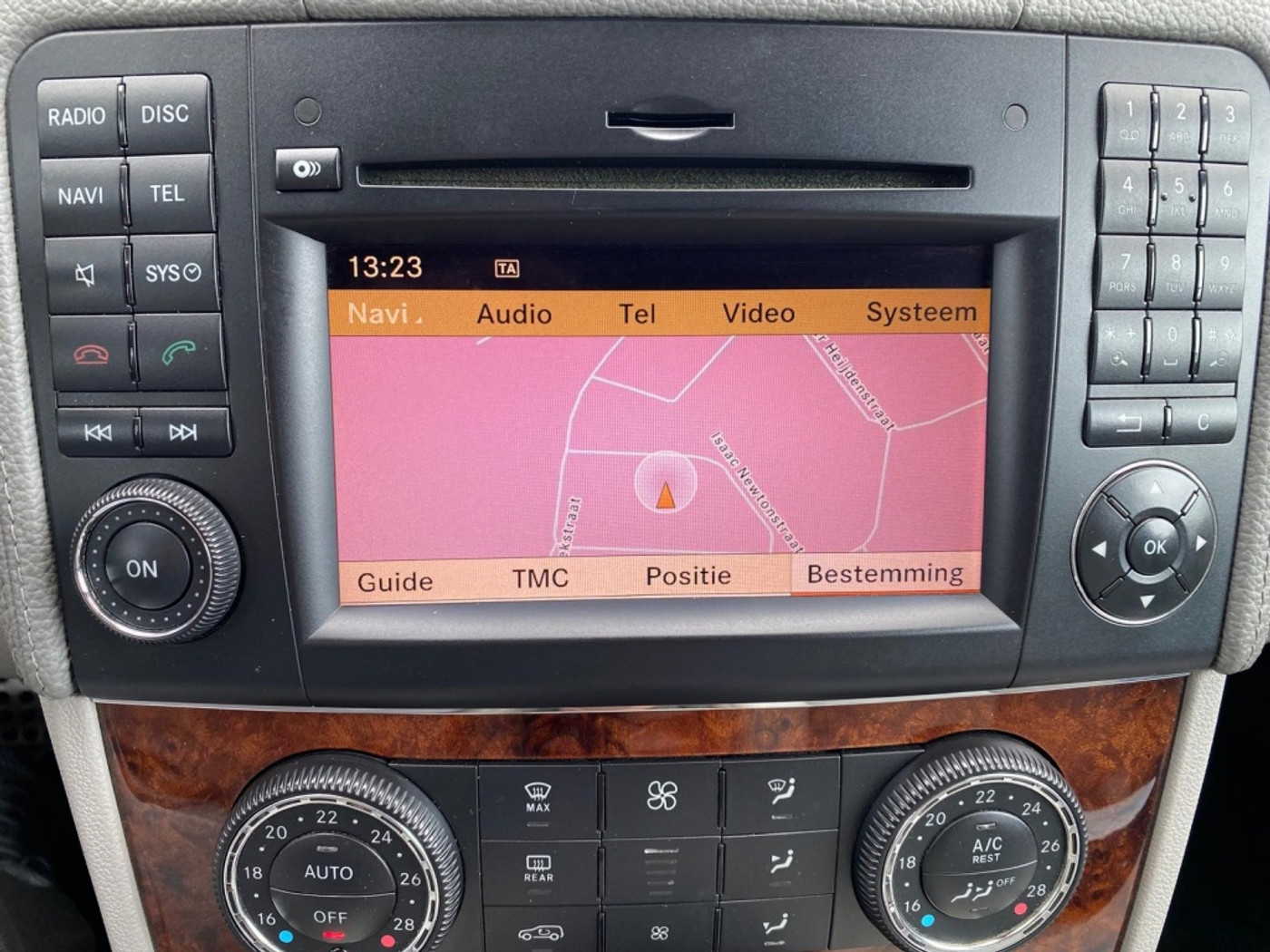 Foto van Mercedes-Benz ML 350 4Matic
