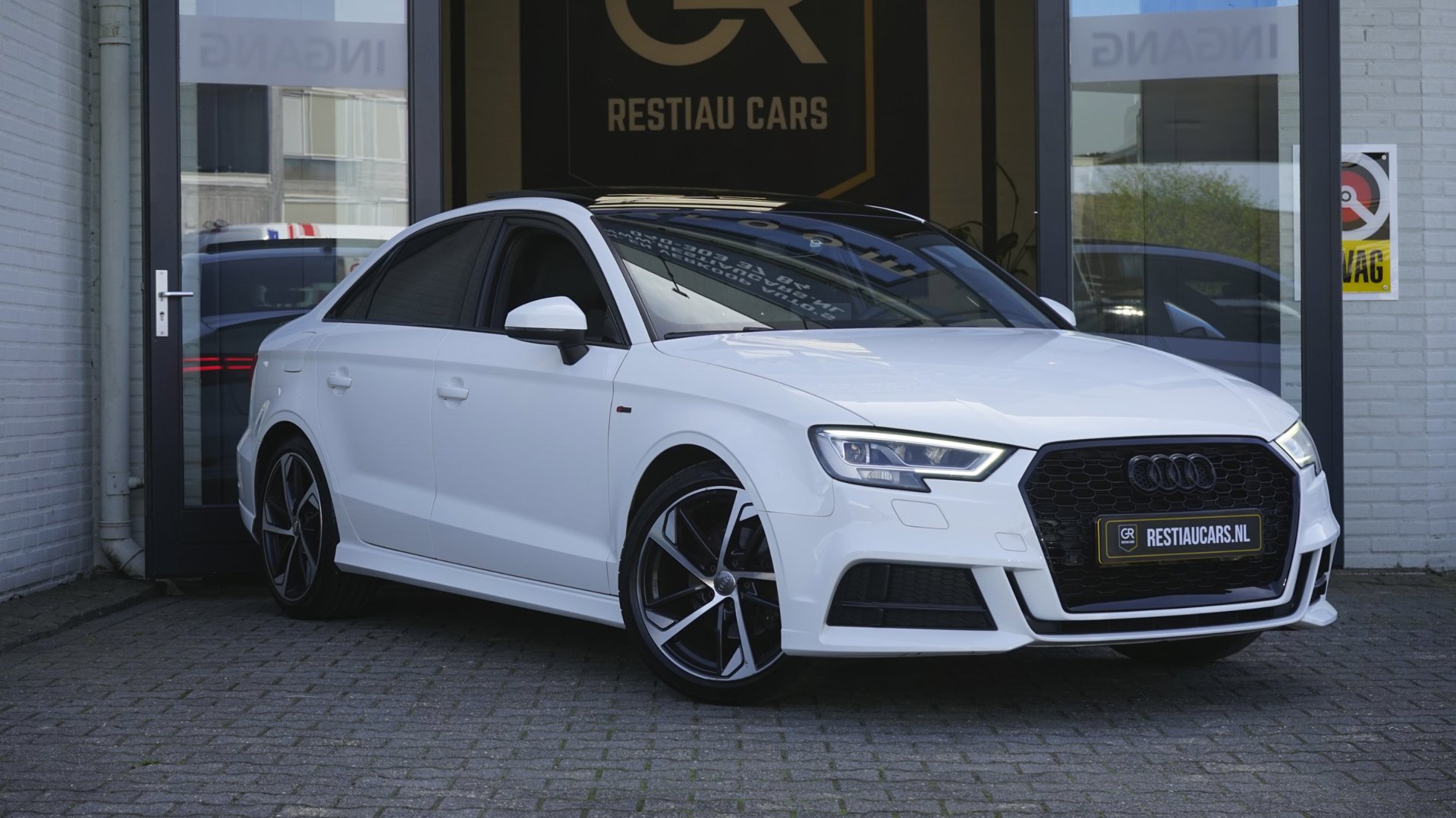Foto van Audi A3 Limousine