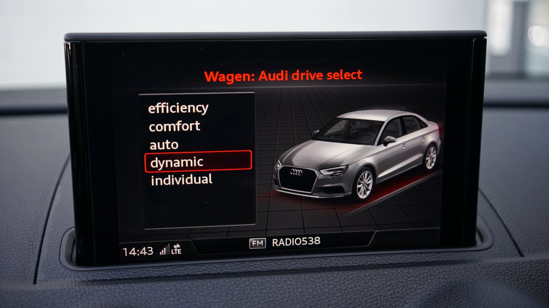 Foto van Audi A3 Limousine