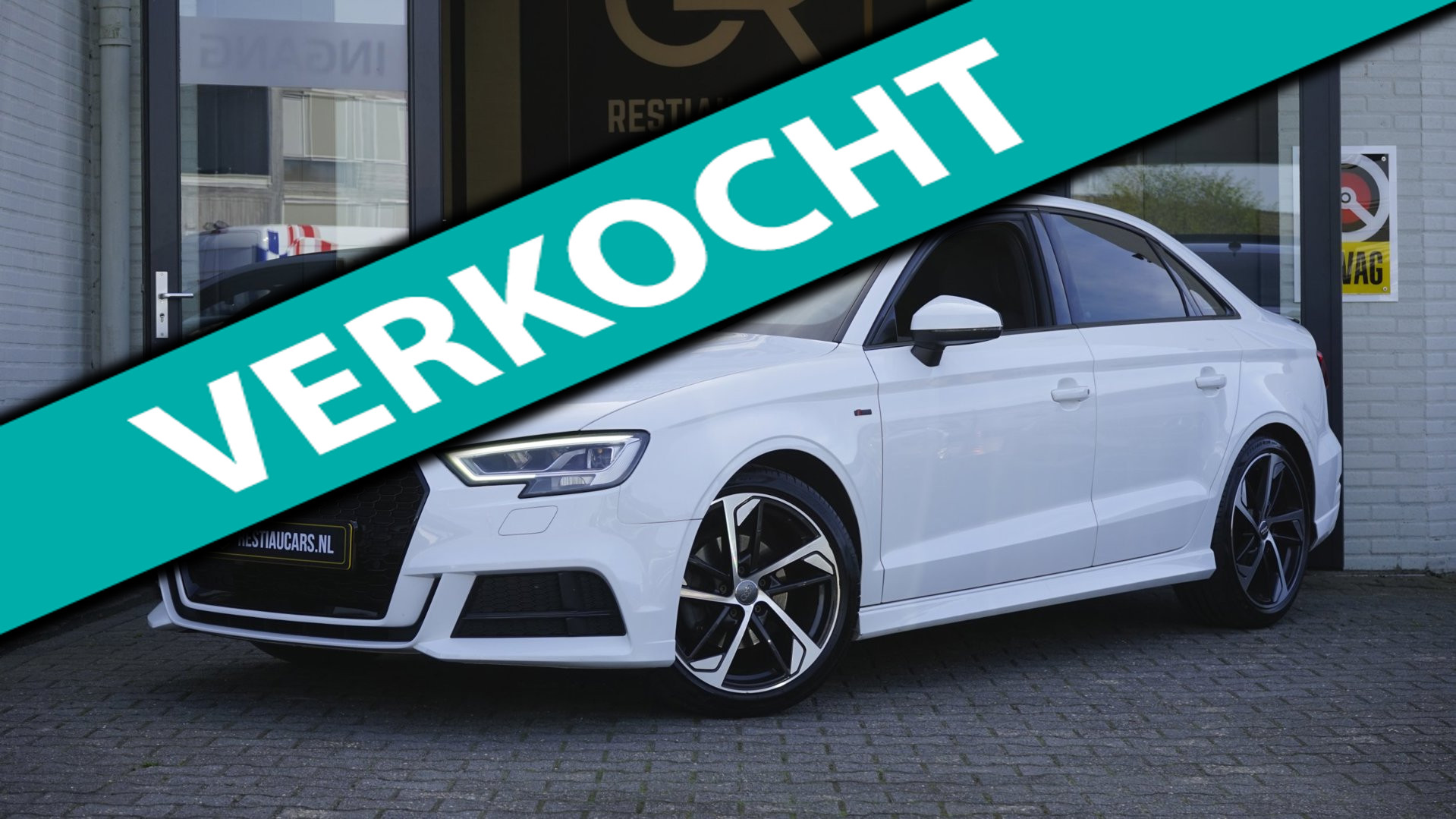 Audi A3 Limousine 35 TFSI 3x S Line Black Optik AUTOMAAT-BANG OLUFSEN-CAMERA-KEYLESS-PANORAMA-VIRTUEEL 2019 - voorkant