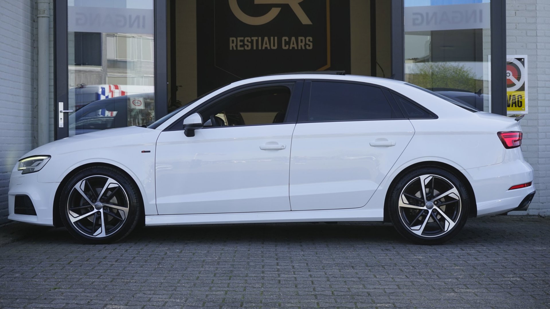 Foto van Audi A3 Limousine