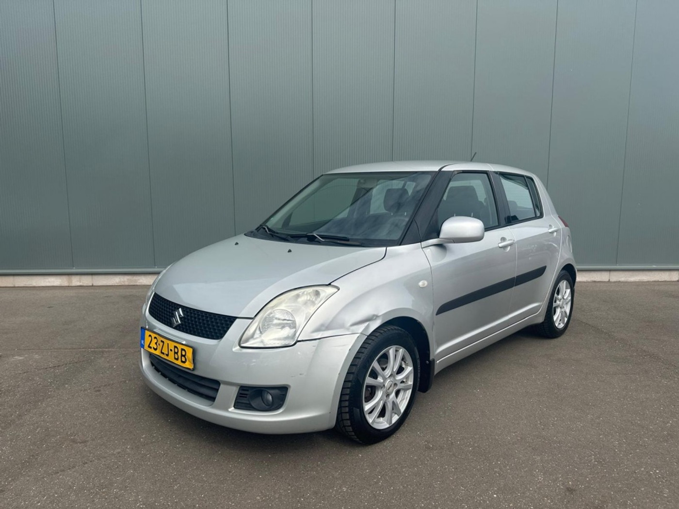 Suzuki Swift 1.3 Shogun 2008 - voorkant