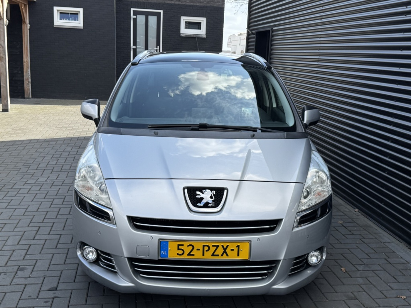 Foto van Peugeot 5008
