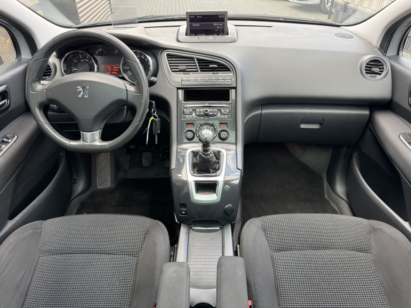 Foto van Peugeot 5008