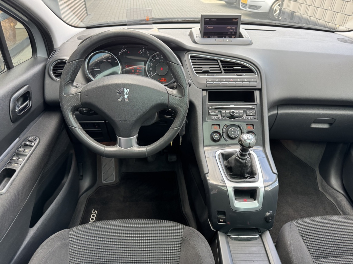 Foto van Peugeot 5008