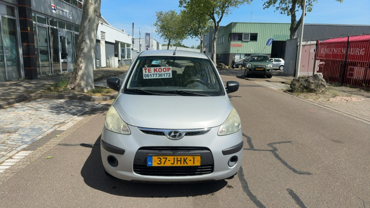 Hyundai I 10 1.1 Active 2009 - voorkant