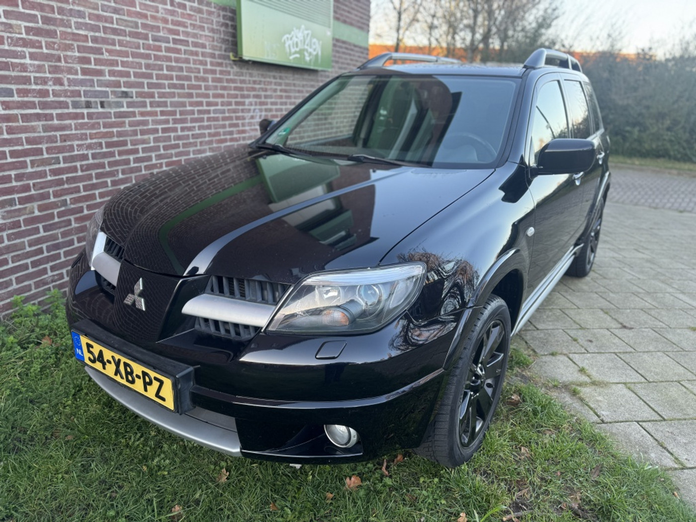 Mitsubishi Mitsubishi Outlander 2.4 Invite Scott 4WD*2007*Airco|Cruise|18"Lmv|Nap 2007 - voorkant