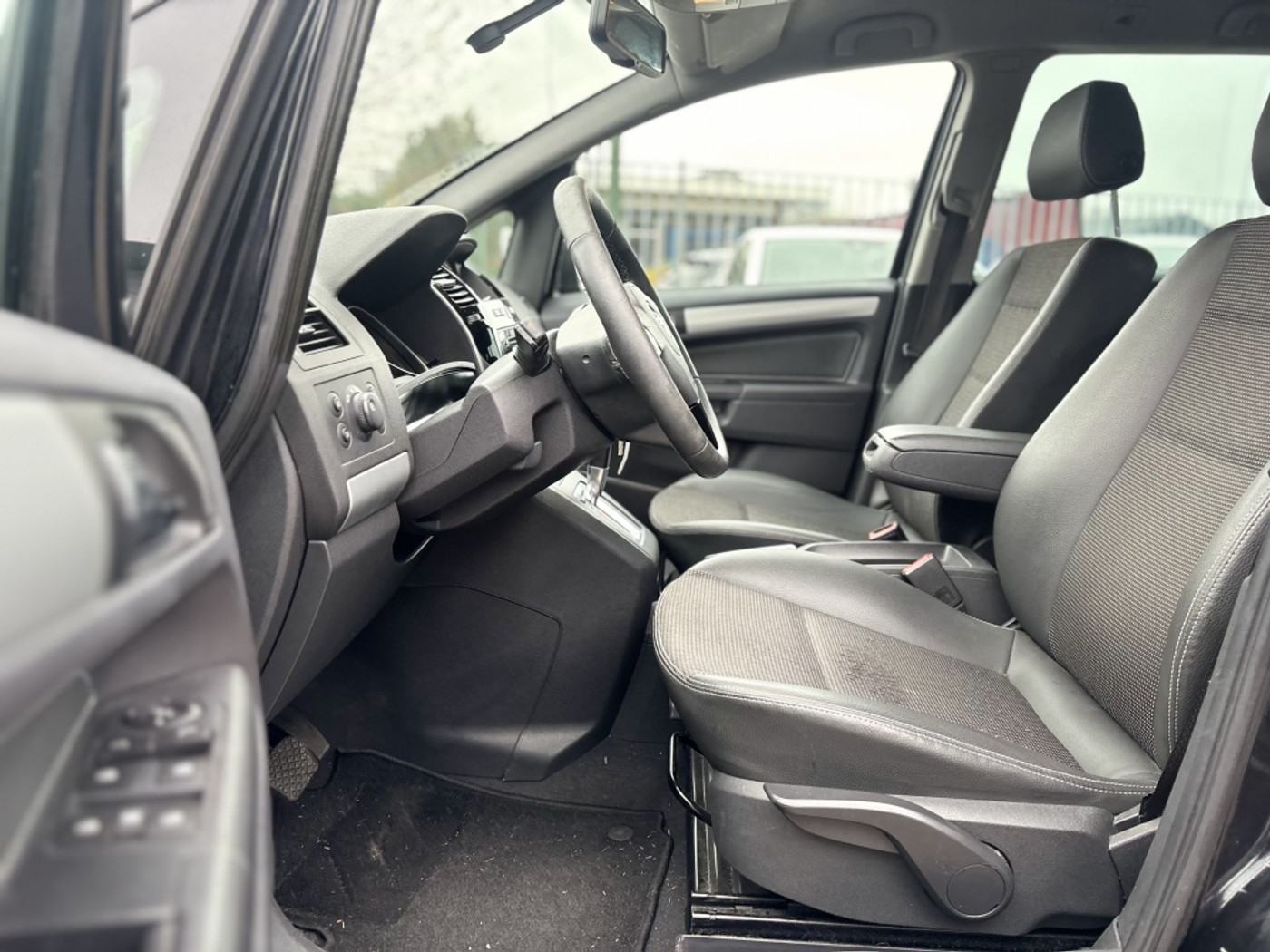 Foto van Opel Zafira