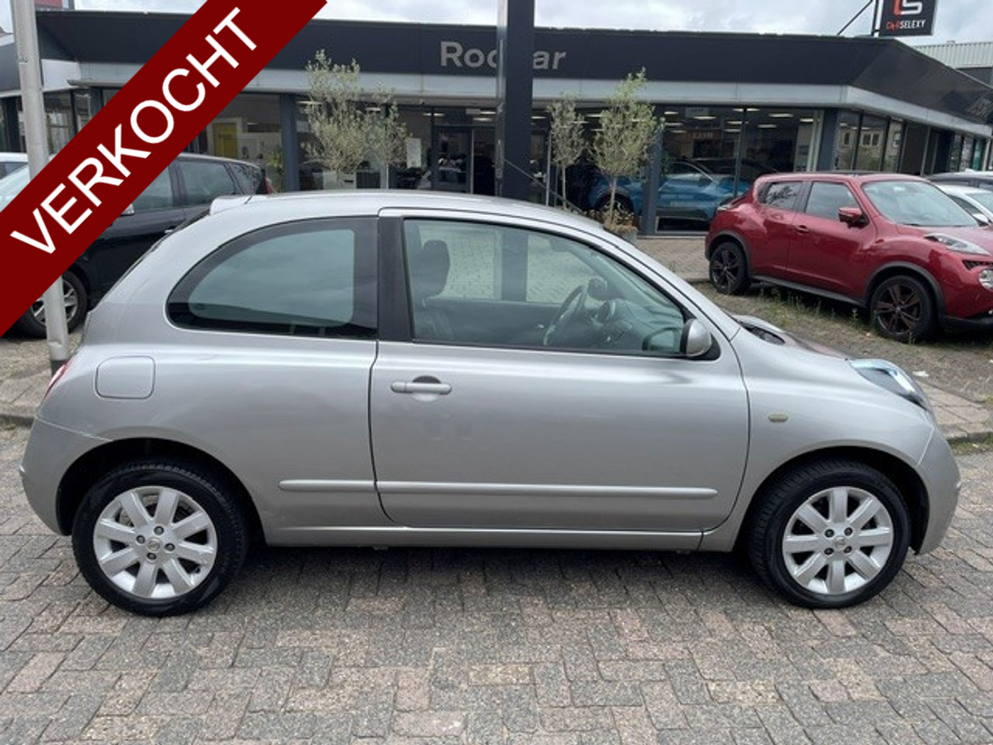Nissan Nissan Micra 1.4 Acenta Automaat 2009 - voorkant