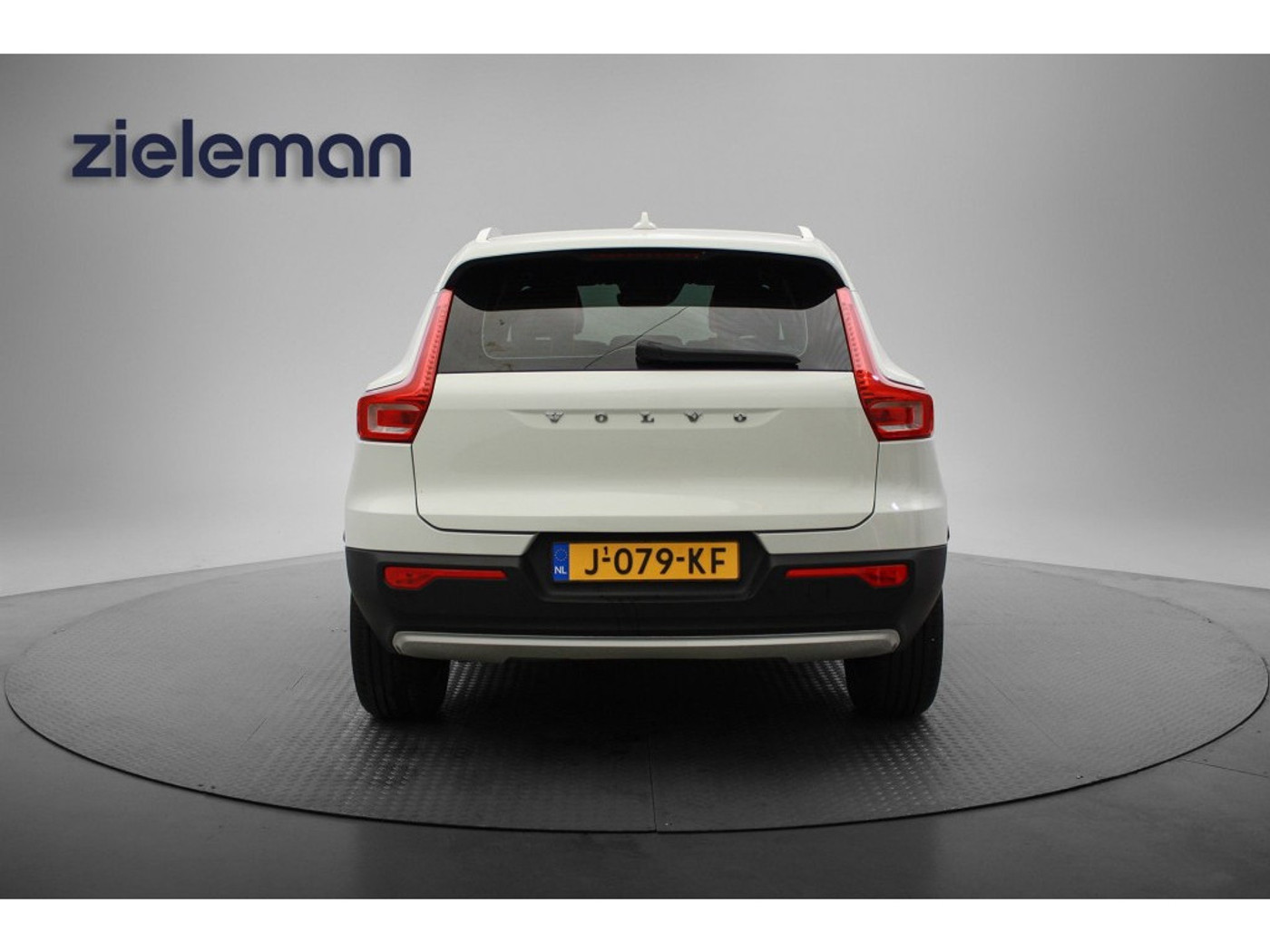 Foto van Volvo XC40