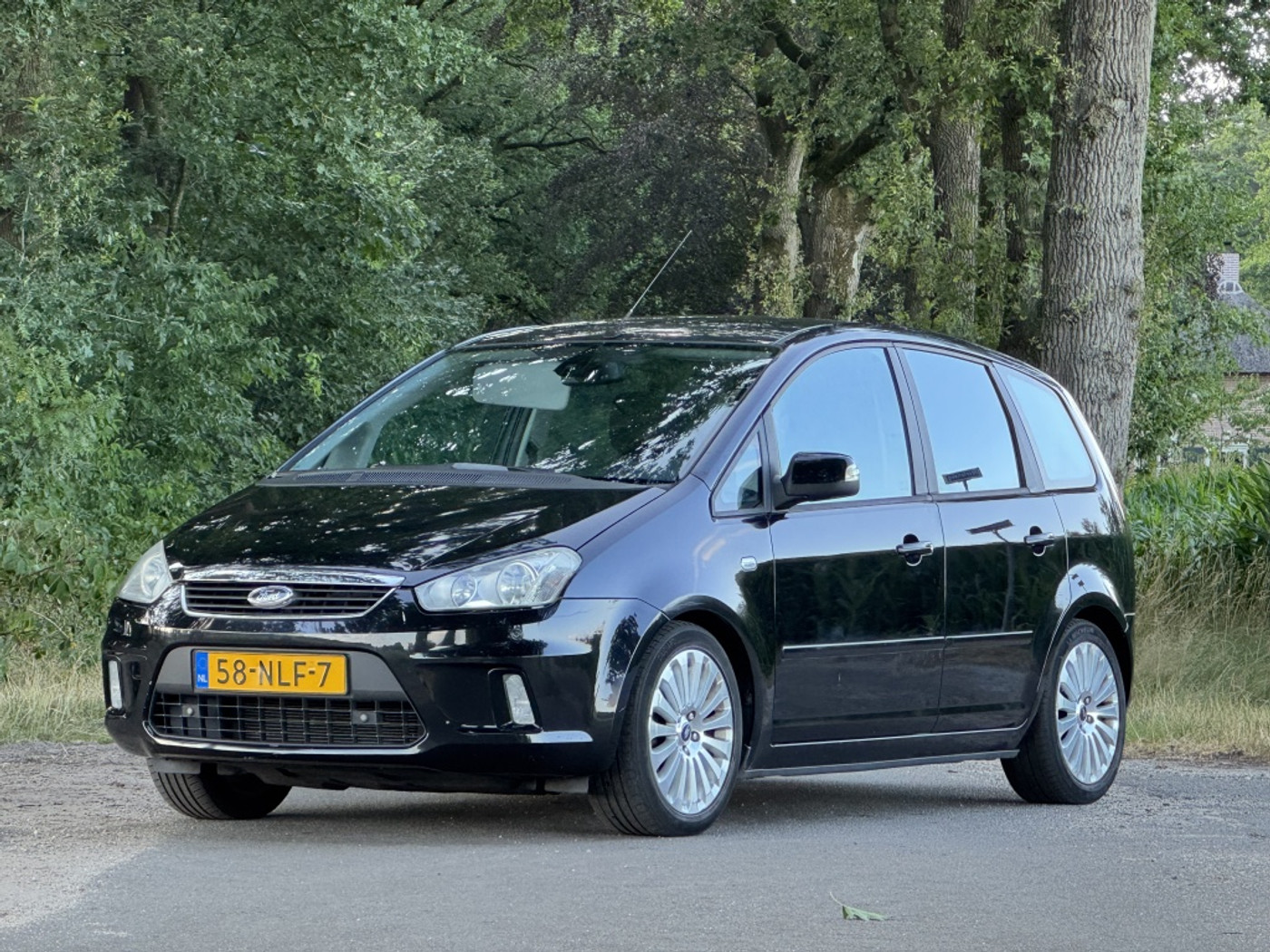 Ford C-max 1.8-16V Limited nwe apk 2de eig nap 2010 - voorkant