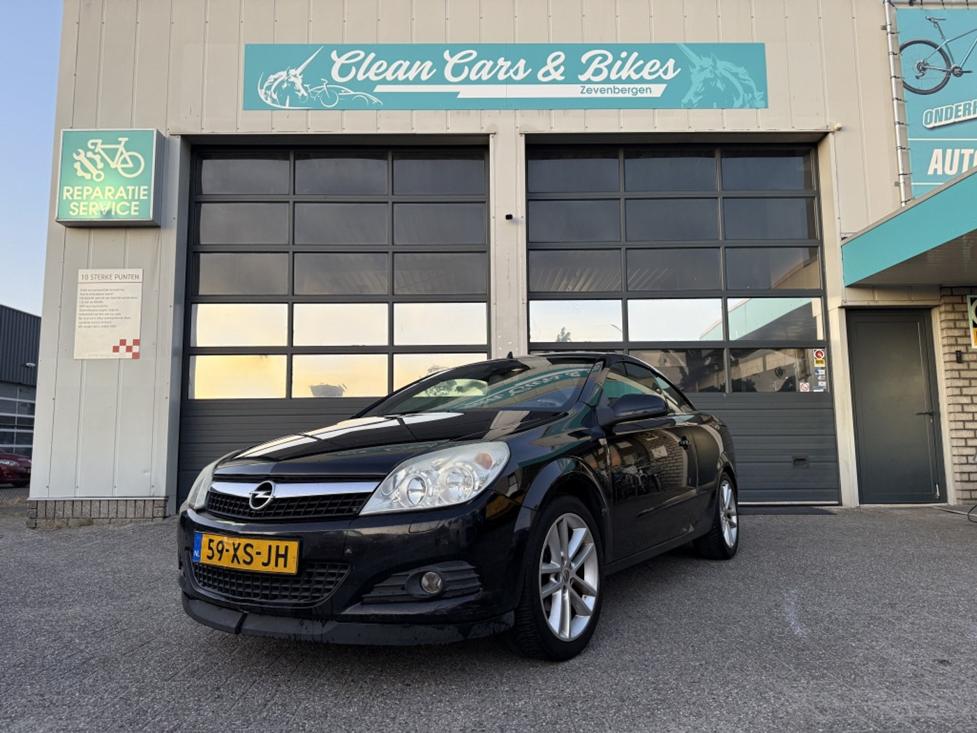 Foto van Opel Astra Twintop