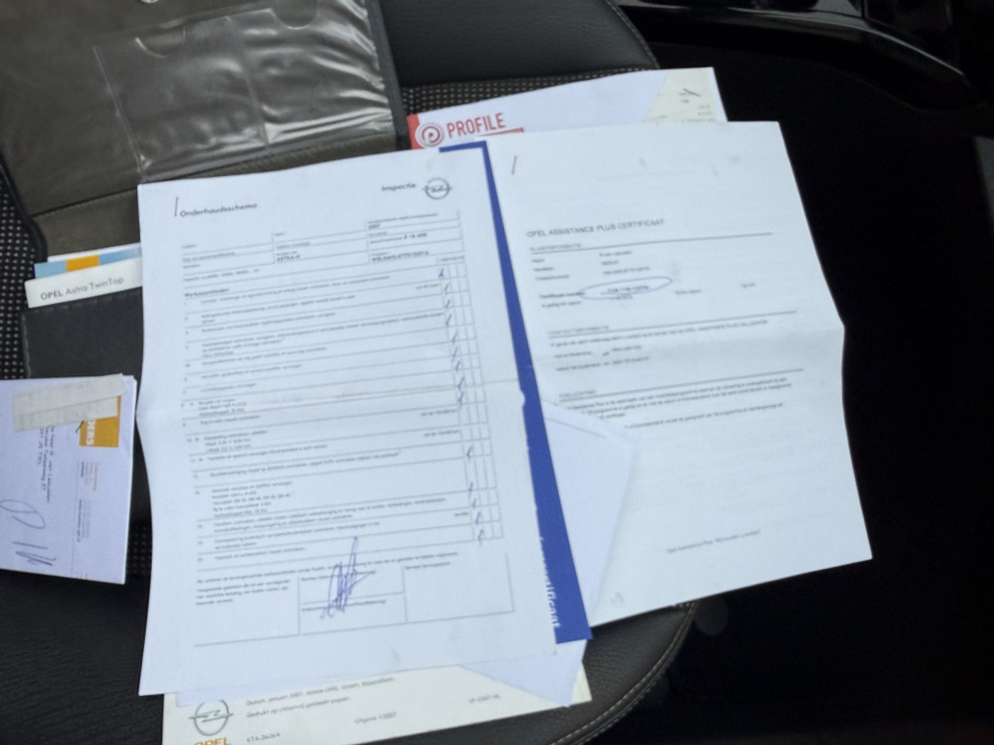 Foto van Opel Astra Twintop