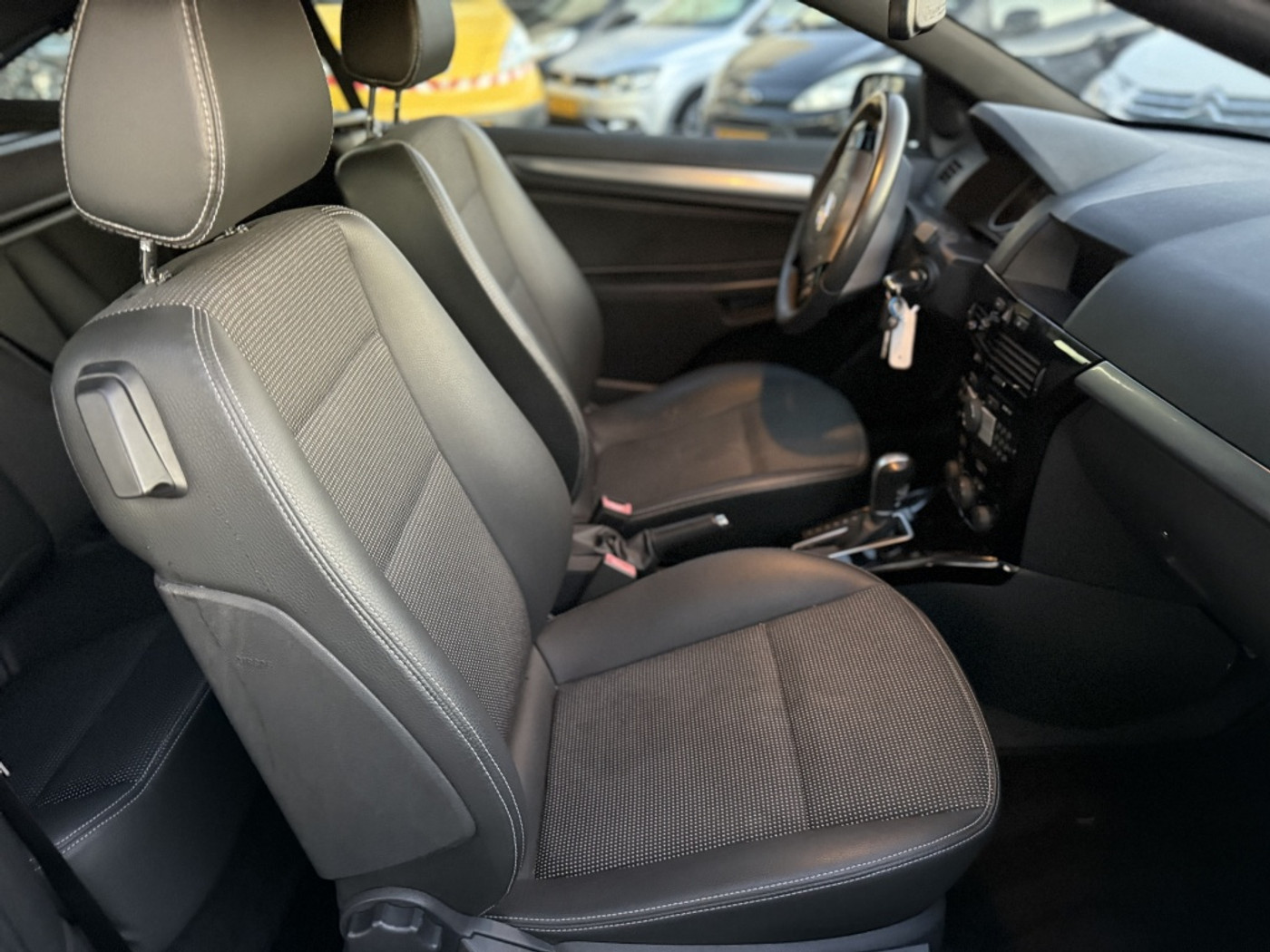 Foto van Opel Astra Twintop